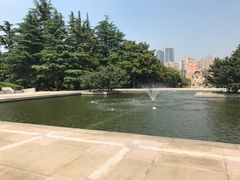 -上海市龙华烈士陵园