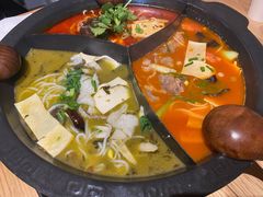 -东家火锅米线 Boss D - Hot Pot Rice Noodle