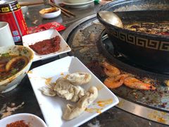 -热火朝天自助火锅(车城大道西门店)