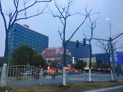 -恒生万鹂广场(唐镇店)