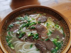 -肇兴特色牛肉粉