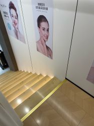 -EMILY 艾米莉 烫染沙龙