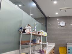 -上海仁爱医院口腔科 · 种植
