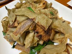 -莲餐厅·湖北菜·潜江小龙虾店(愚园路店)