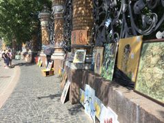 -滴血救世主教堂