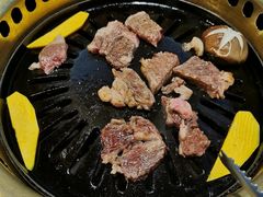 -炼火烤肉店