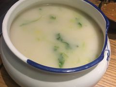 -三人行骨头王火锅(长寿店)