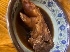 猪蹄-无名氏宵夜小摊(祝家三姐妹馄饨店)