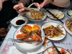 -三妹小龙虾·黄油蟹(华侨城总店)