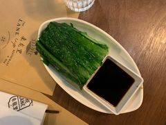 蚝油油麦菜-来龙里 精致 东南亚餐室(万象城店)