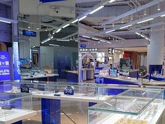 -优购镜仓(黄岛吾悦店)