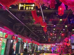 -喜鹊音乐酒馆(西街店)