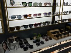 -三叶眼镜城(八佰伴店)