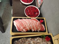 -老房老舍重庆火锅(假日城市店)
