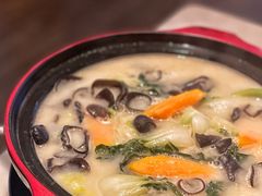 无油鱼汤煮时蔬-港丽餐厅(高德置地店)