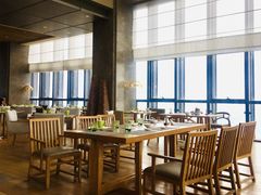 靠窗位-解放碑威斯汀酒店-知味国际美食餐厅