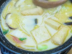 -金陵杨胖子·砂锅麻辣烫(金轮新天地店)