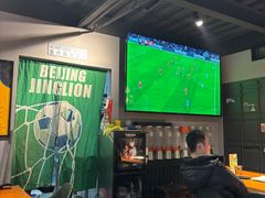 -京狮炙燥·精酿烧烤(首经贸店)