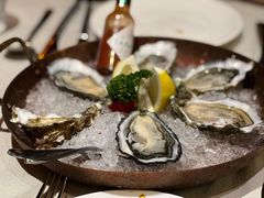 吉娜朵生蚝-YUE·6·西式融合餐厅(外滩六号店)