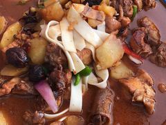 -撒拉人家.酸菜牦牛肉火锅