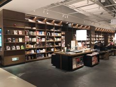 -茑屋书店(天目里店)