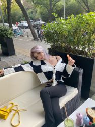 -变画·发型STUDIO