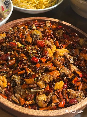 必吃榜上重庆江湖菜，辣到飞起，香到流泪！