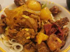 大盘鸡拌饭-耶里夏丽·丝路国际新疆菜·清真食品(徐汇南丹东路臻选店)