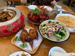 -鲁小三·大骨自助(金山总店)