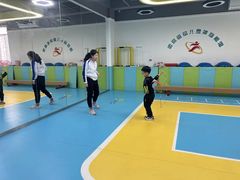 -逗你运动体能训练中心(冠城店)