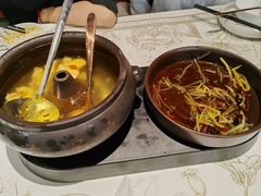 -云海肴·汽锅鸡·云南代表菜(天山百盛优客店)