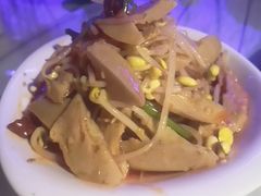 -陈熹公民族美食文化餐厅(中华广场店)