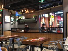 大堂-渝是乎川渝小炒(新世界百货望京店)