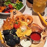 圣诞节约会好去处，就在这家新晋西餐厅🎄