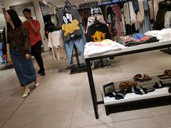 -ZARA(凯德乐峰广场店)