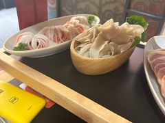 -廖掌柜·重庆鲜货火锅(上海首店)