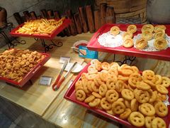 -西藏饭店·亚克·食光自助餐厅(文殊院店)