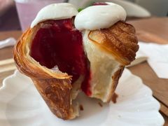 -VERIE BAKEHOUSE