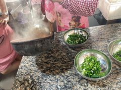 -正宗杨记普洱酸醋米线(总店)