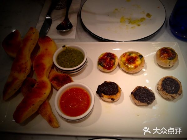 比萨玛尚诺(港汇恒隆广场店)焗蘑菇图片