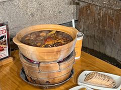 -聚汇三少·龙虾·中餐厅(莫邪路新天地店)