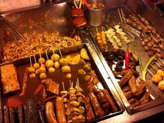 -六合夜市