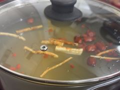 -花苑美食横琴生蚝火锅(拱北粤华路店)