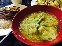 -滋味满屋美食坊(上海街店)