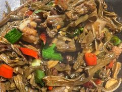 干豆角烧肉-京城小江南·北京烤鸭·江南土菜·白鱼(中关村店)