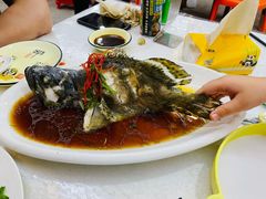 -庆余生平价生猛海鲜(海棠湾林旺夜市店)