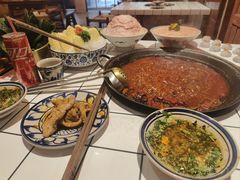 -旧街市鲜货老火锅(大光路店)