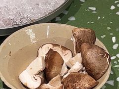 -五里关火锅(上海鑫耀·光环Live店)