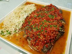 剁椒碟鱼头-黄家饺子东北特色菜馆(湖滨商业街店)