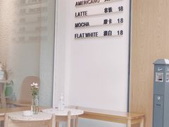 -Cafe on warm(丹霞店)